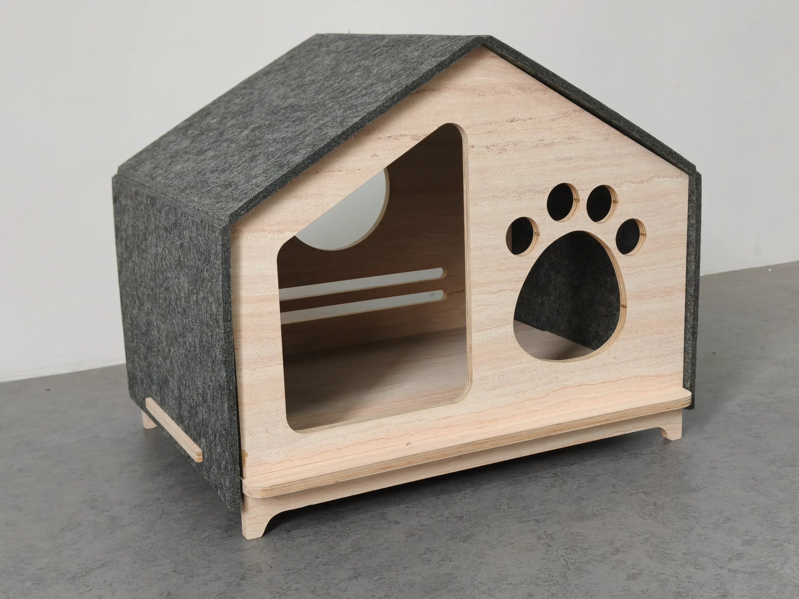 Travertine cat home